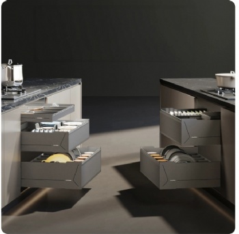 pots and pans drawer pullout