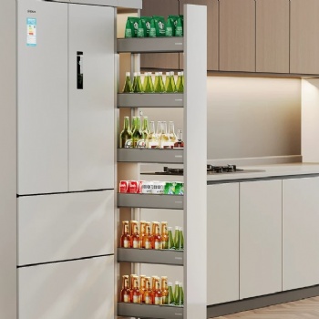 Tall cabinet pullout basket