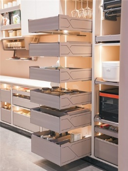 Pantry pullout drawers