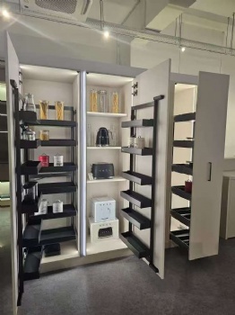 Pantry Cabinet Organizers